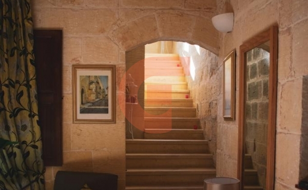 5ab45b3a-29bb-4274-8f9e-8458fb6bf9a6