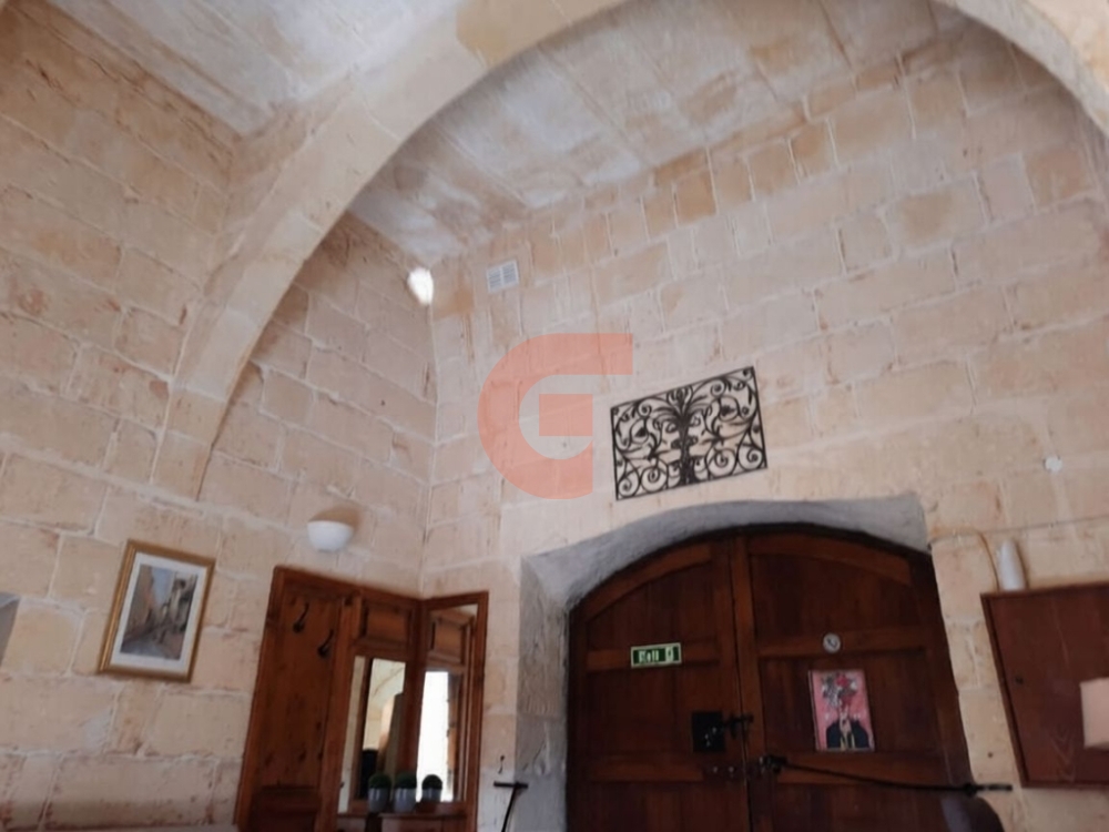 d106e5e2-1dd1-4d07-8b9b-f706d0b7064a