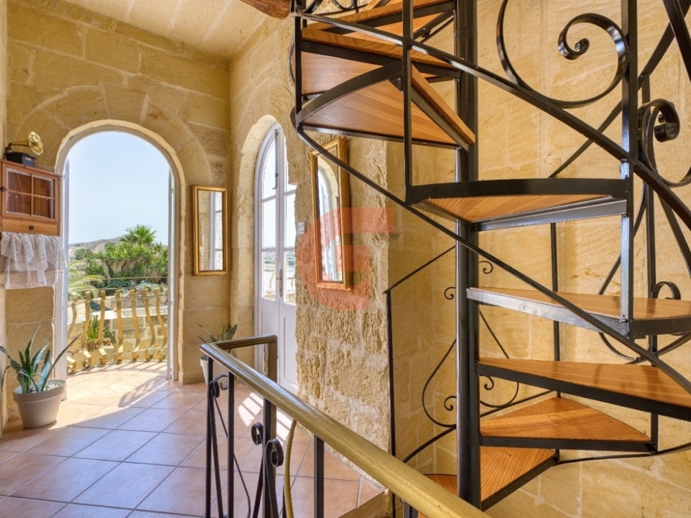 e20db191-d167-42ca-a77f-e199a37c50de e20db191-d167-42ca-a77f-e199a37c50de