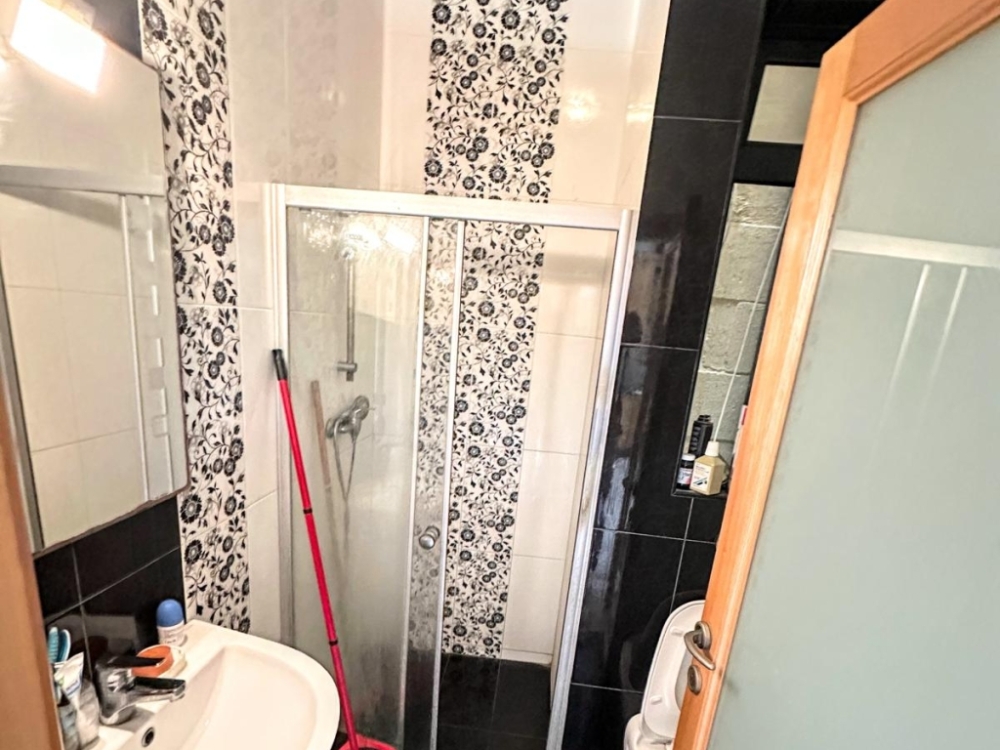 WhatsApp Image 2025-12-15 at 19.02.25 WhatsApp Image 2025-12-15 at 19.02.25